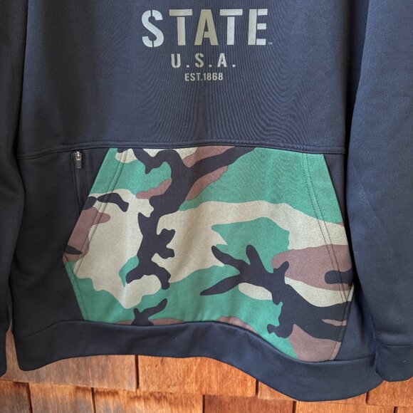 Nike Oregon State Beavers USA Camo Crewneck Long SleeveSweatshirt - Mens X-Large - Picture 6 of 8